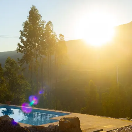 Villa Retiro Na Montanha - -