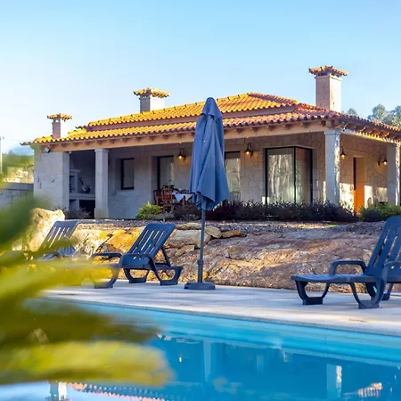 Villa Retiro Na Montanha - - *